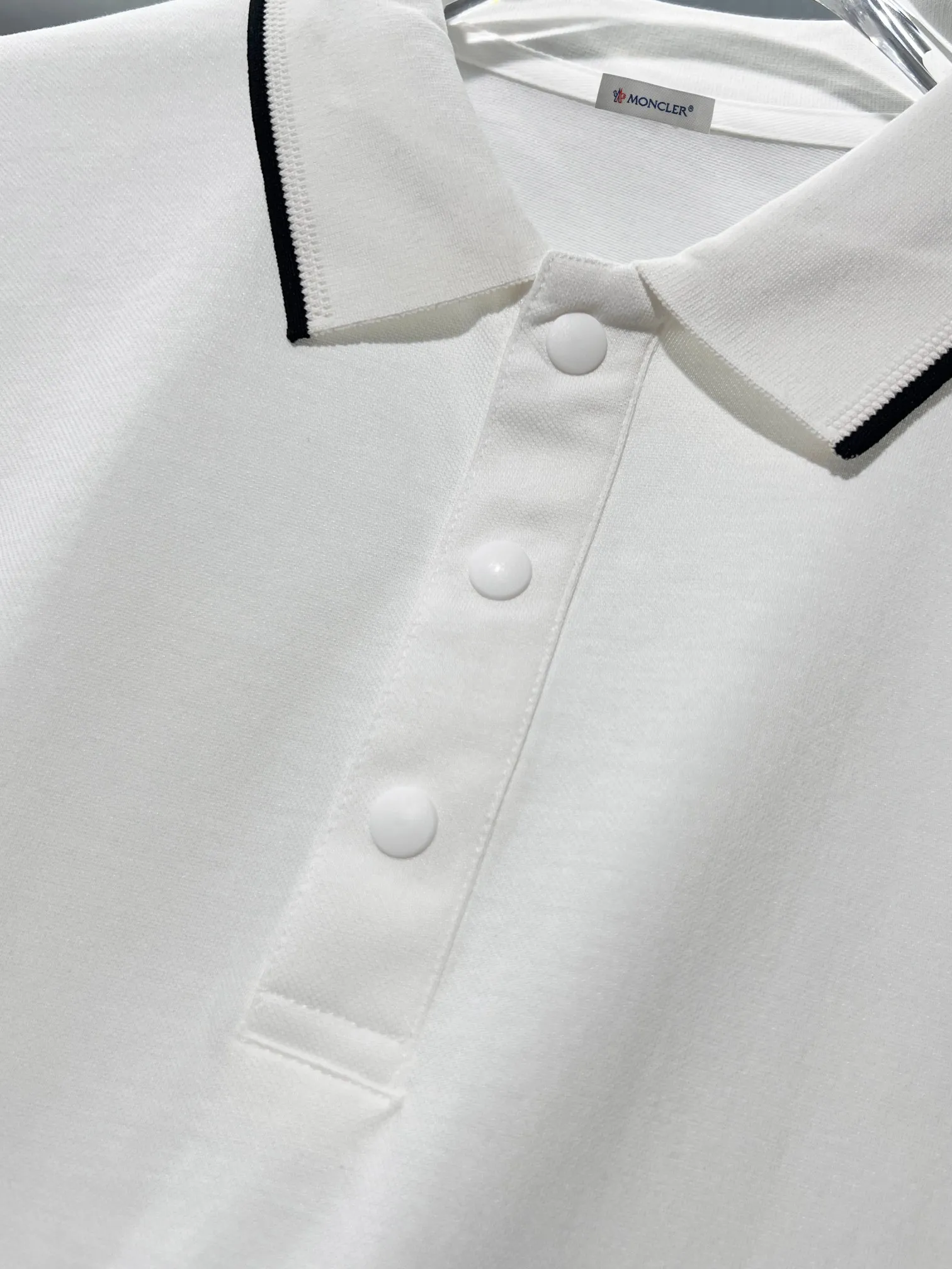 Moncler* Classic logo 🔥 POLO ✅ Quality ‼ ●100% ●50% 50% ● 200g ● ● 1：1 ● ●Size：M L XL XXL XXXL